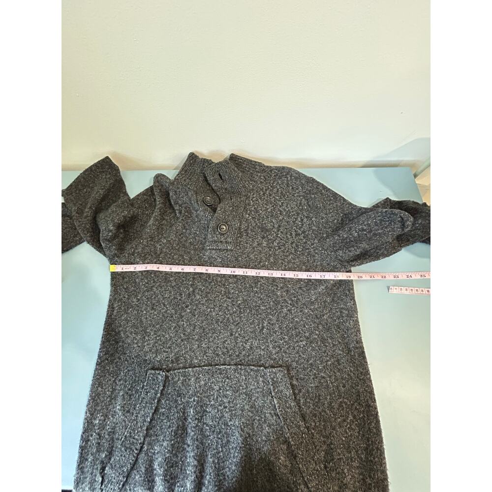 Abercrombie & Fitch charcoal grey knit sweater size M buttons classic - Picture 7 of 8